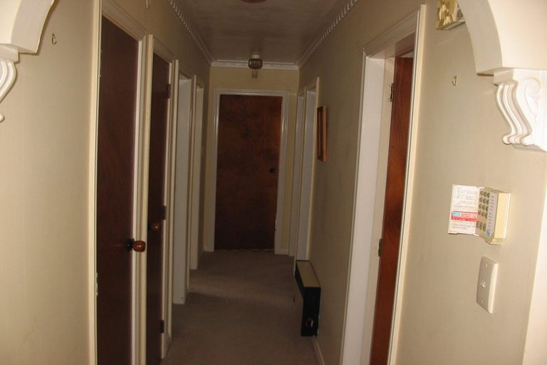 Photo of property in 47 Kings Crescent, Hutt Central, Lower Hutt, 5010