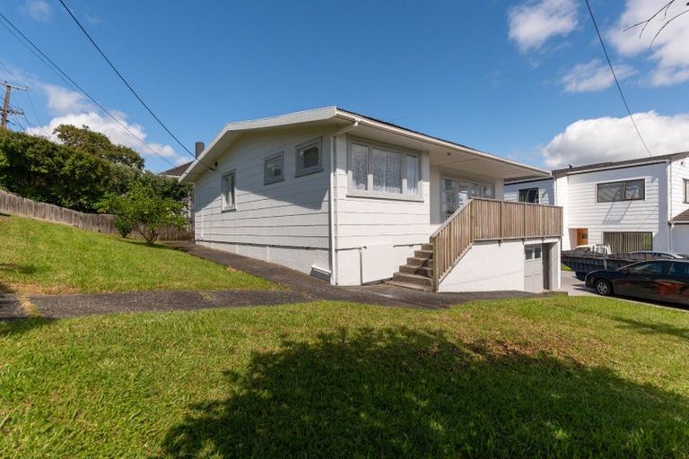 Photo of property in 40 Roseberry Avenue, Birkenhead, Auckland, 0626