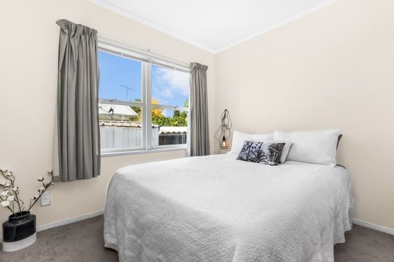 Photo of property in 1/10 Oregon Place, Papakura, 2110