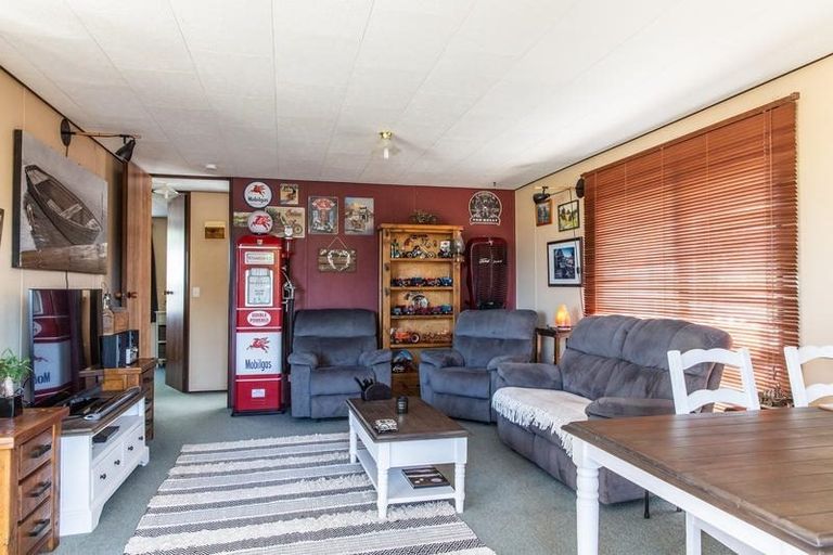 Photo of property in 8 Greenpark Way, Greerton, Tauranga, 3112