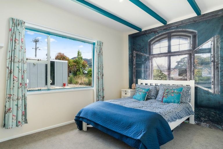 Photo of property in 132 Capell Avenue, Lake Hawea, Wanaka, 9382