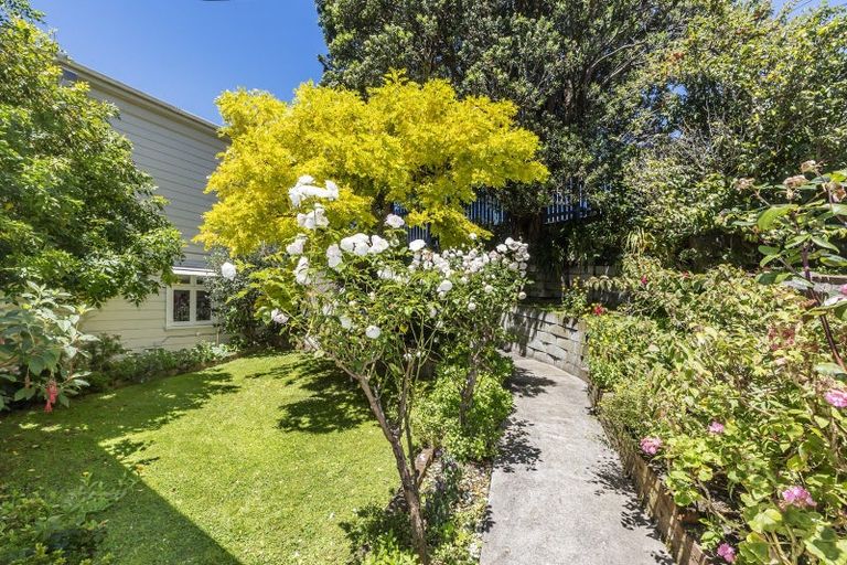Photo of property in 10 Hall Street, Newtown, Wellington, 6021