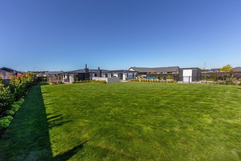 Photo of property in 25 Fairmont Rise, West Melton, 7618