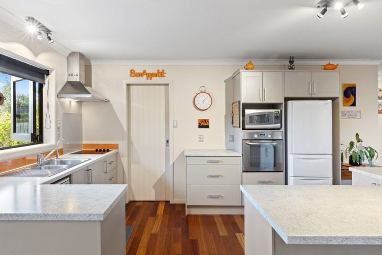 Photo of property in 10 Evans Court, Pukekohe, 2120