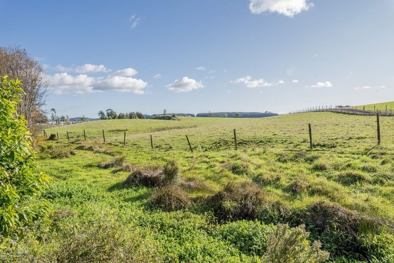 Photo of property in 149 Kawiu Road, Levin, 5510