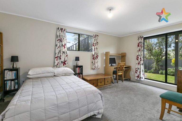 Photo of property in 13 Tarras Grove, Kelson, Lower Hutt, 5010