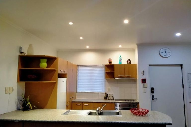 Photo of property in 7a/8 Quay Street, Auckland Central, Auckland, 1010