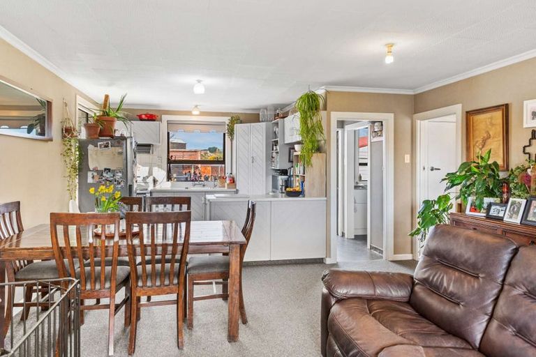 Photo of property in 12 Durham Street, Mataura, 9712