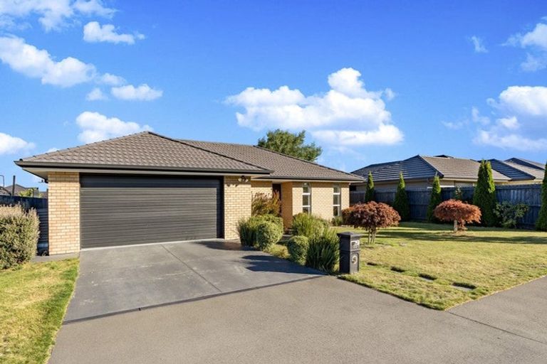Photo of property in 33 Lignite Drive, Rolleston, 7614
