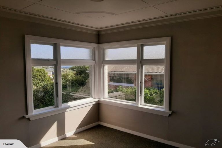 Photo of property in 118 Larnach Road, Vauxhall, Dunedin, 9013