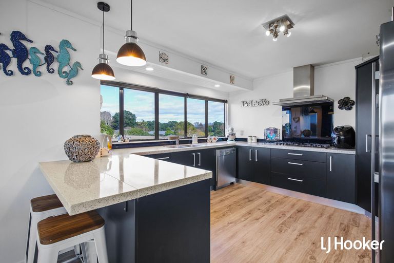 Photo of property in 5 Marina Way, Athenree, Katikati, 3177
