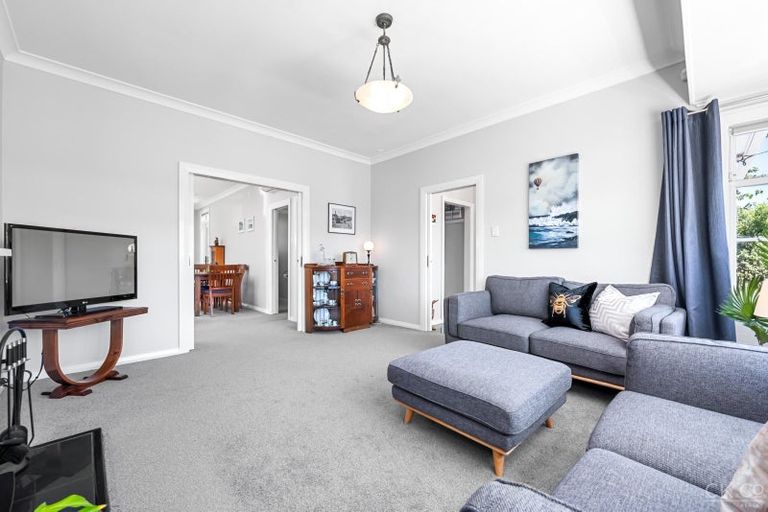 Photo of property in 77 Pilmuir Street, Hutt Central, Lower Hutt, 5010
