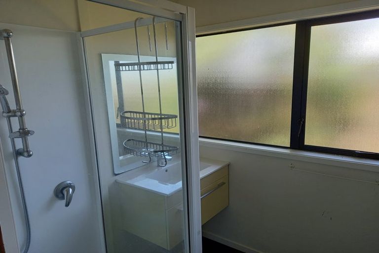 Photo of property in 3 Lacebark Court, Titirangi, Auckland, 0604