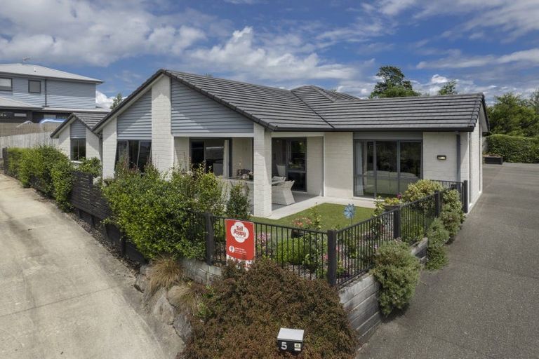 Photo of property in 5 Gumtree Lane, Omokoroa, 3114