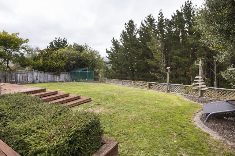 Photo of property in 116 Pacific Drive, Fitzherbert, Palmerston North, 4410