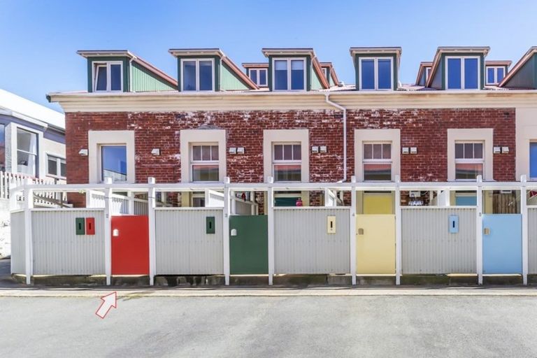 Photo of property in 2/245 Adelaide Road, Newtown, Wellington, 6021