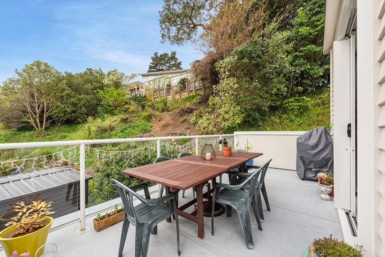 Photo of property in 75a South Karori Road, Karori, Wellington, 6012