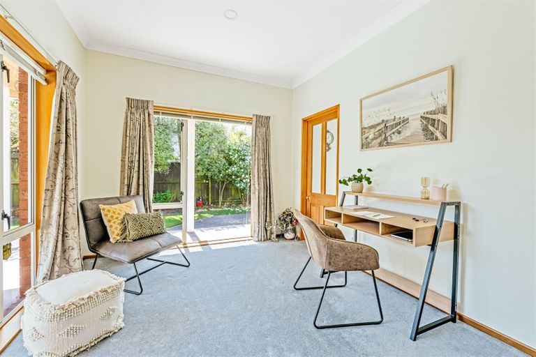 Photo of property in 26 Witbrock Crescent, Burnside, Christchurch, 8053