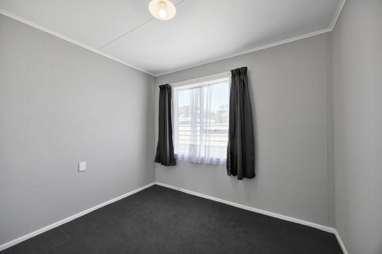 Photo of property in 64 Ketemarae Road, Normanby, Hawera, 4614