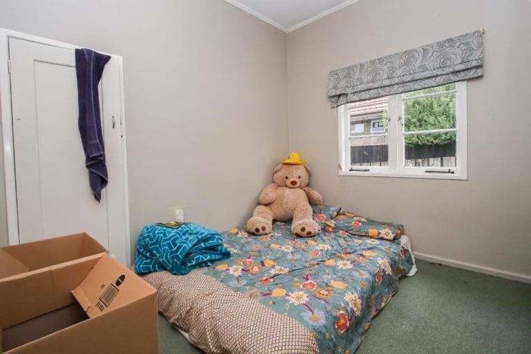 Photo of property in 115 Cambridge Road, Hillcrest, Hamilton, 3216