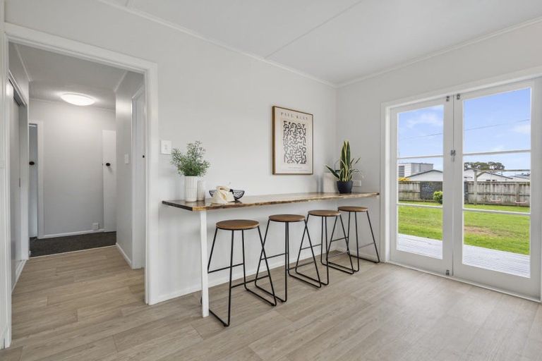 Photo of property in 6 Donovan Street, Te Puke, 3119