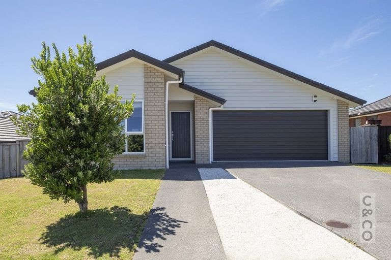 Photo of property in 7 Orchard Terrace, Riverhead, 0820