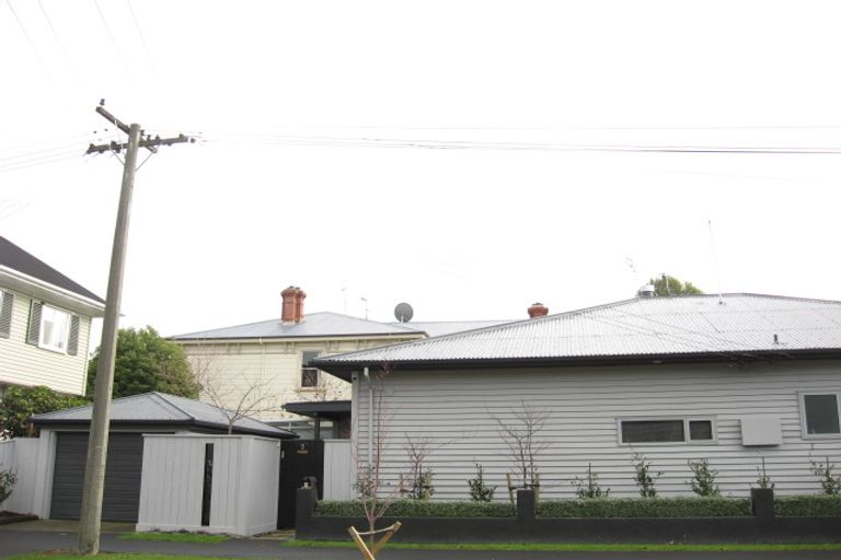 Photo of property in 9 Webb Street, St Albans, Christchurch, 8014