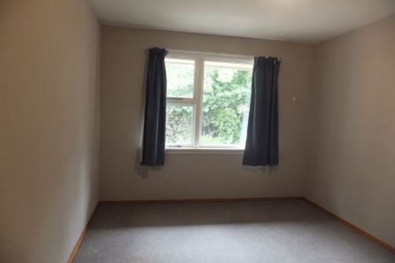 Photo of property in 16 Mclellan Place, Ilam, Christchurch, 8041