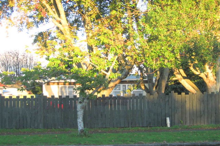 Photo of property in 27 Allenby Road, Papatoetoe, Auckland, 2025