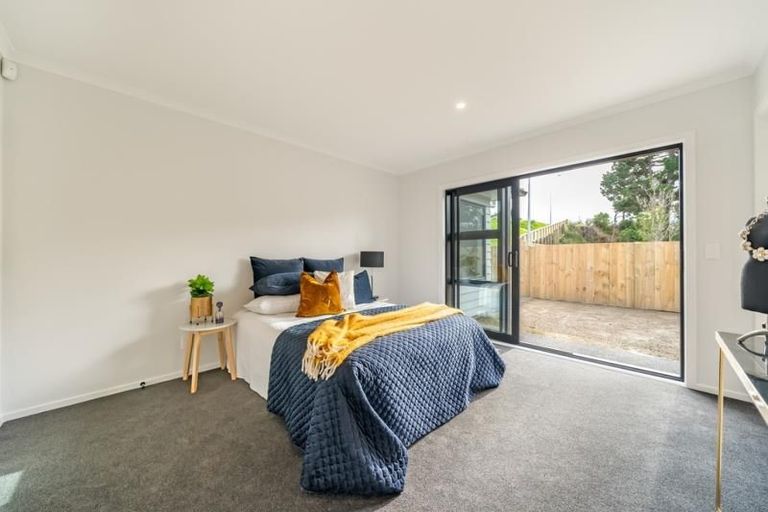 Photo of property in 15 Te Awa Rere Grove, Stokes Valley, Lower Hutt, 5019