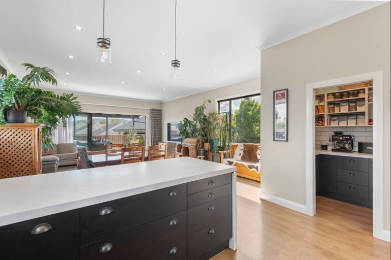 Photo of property in 291 Gladstone Road North, Mosgiel, 9092