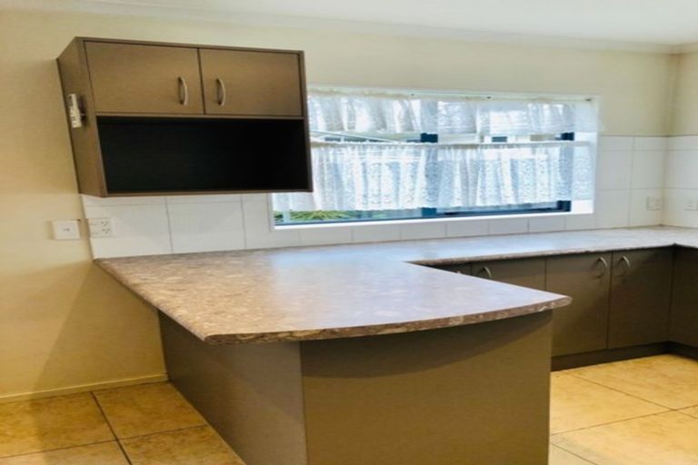 Photo of property in 1a Mccullough Avenue, Papatoetoe, Auckland, 2025