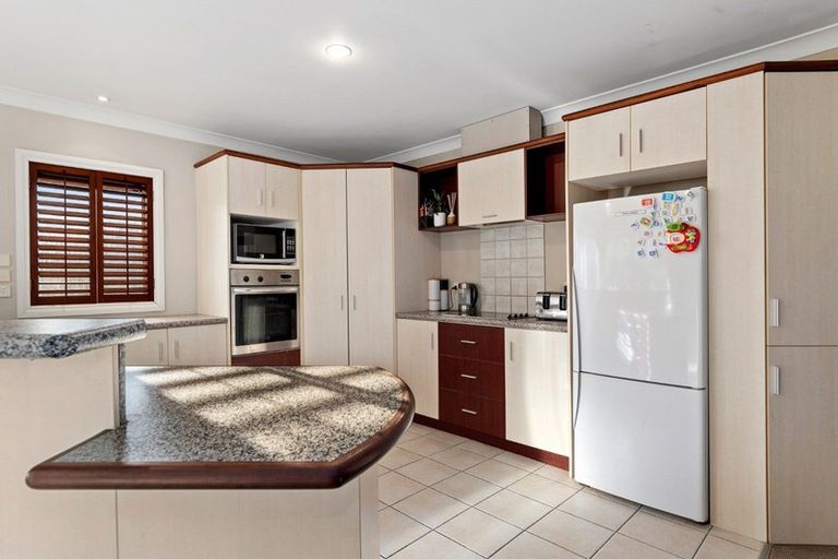 Photo of property in 2 Harbourside Way, Welcome Bay, Tauranga, 3112