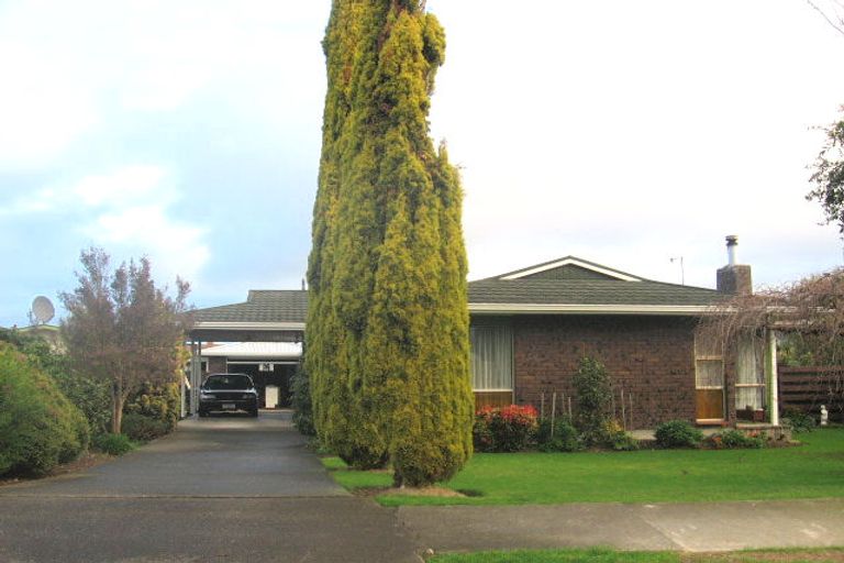 Photo of property in 4 Cheviot Place, Feilding, 4702