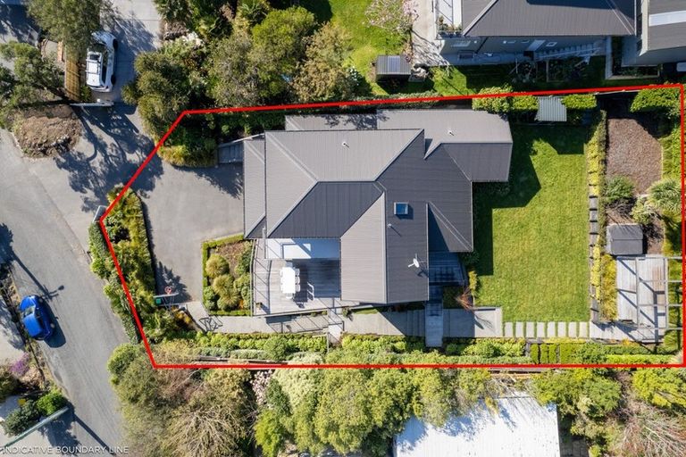 Photo of property in 18 Seamount Terrace, Mount Pleasant, Christchurch, 8081