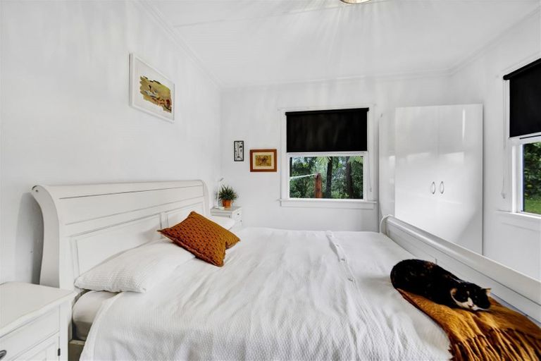 Photo of property in 87 Paynters Avenue, Strandon, New Plymouth, 4312