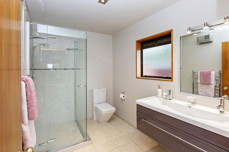 Photo of property in 6 Corgwyn Avenue, Halswell, Christchurch, 8025