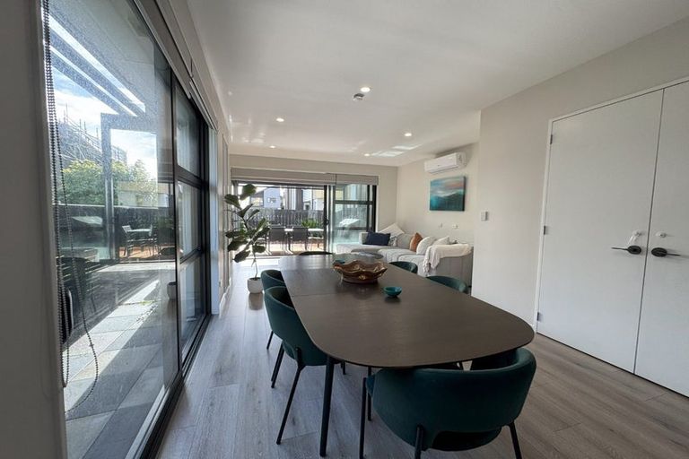 Photo of property in 40 Glidepath Road, Hobsonville, Auckland, 0616