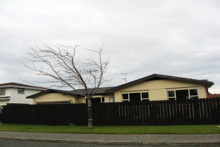 Photo of property in 163 Moana Street, Rosedale, Invercargill, 9810