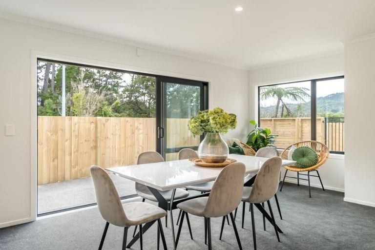 Photo of property in 15 Te Awa Rere Grove, Stokes Valley, Lower Hutt, 5019