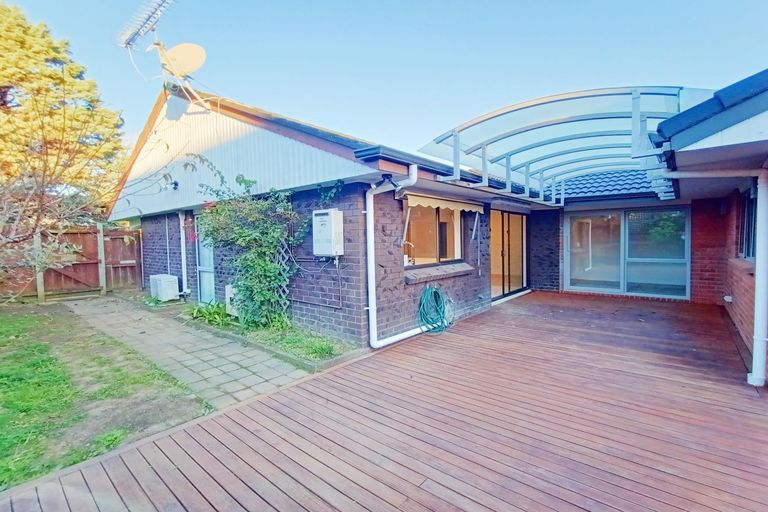 Photo of property in 9 Cornelian Crescent, Half Moon Bay, Auckland, 2012