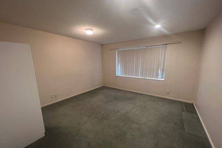 Photo of property in 15 Cardigan Bay Place, Addington, Christchurch, 8024