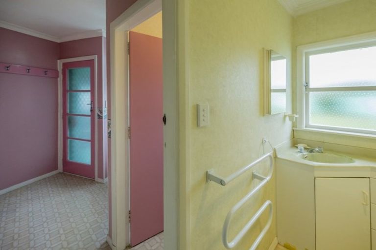 Photo of property in 46 George Street, Levin, 5510