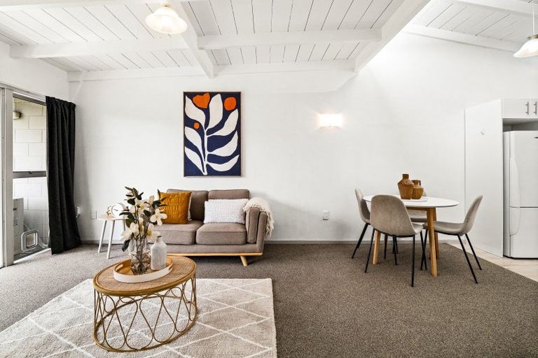 Photo of property in 114a Elgin Road, Kenmure, Dunedin, 9011