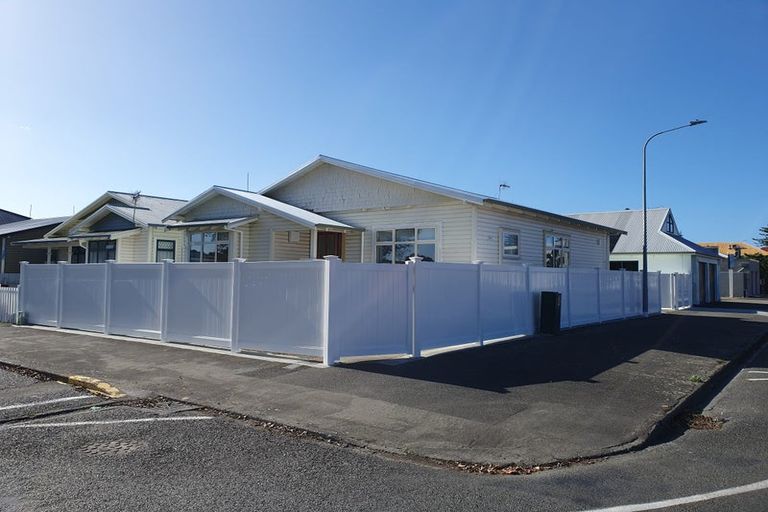 Photo of property in 92 Munroe Street, Napier South, Napier, 4110
