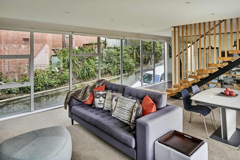 Photo of property in 321b The Terrace, Te Aro, Wellington, 6011