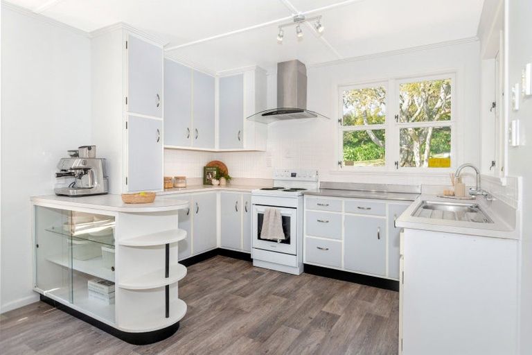 Photo of property in 2 Marian Drive, Inner Kaiti, Gisborne, 4010