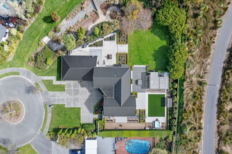 Photo of property in 51 Lewisham Park, St Albans, Christchurch, 8052