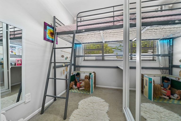 Photo of property in 1/8 Vasanta Avenue, Ngaio, Wellington, 6035