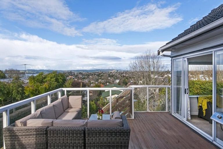 Photo of property in 55 Mellons Bay Road, Mellons Bay, Auckland, 2014